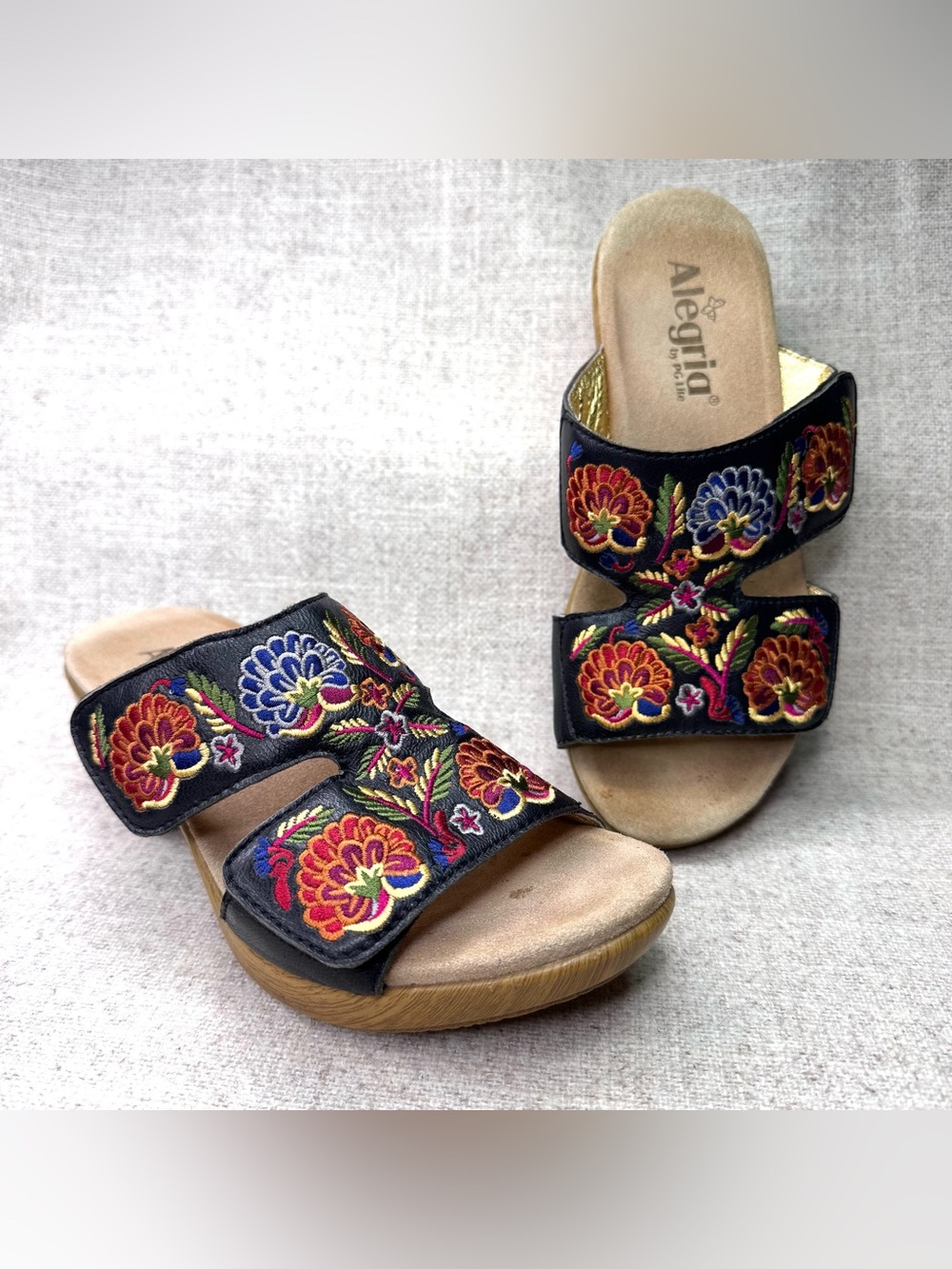 Alegria Linn Embroidered Floral Leather Slip-on Wedge Sandals Sz 38 (US 8-8.5)